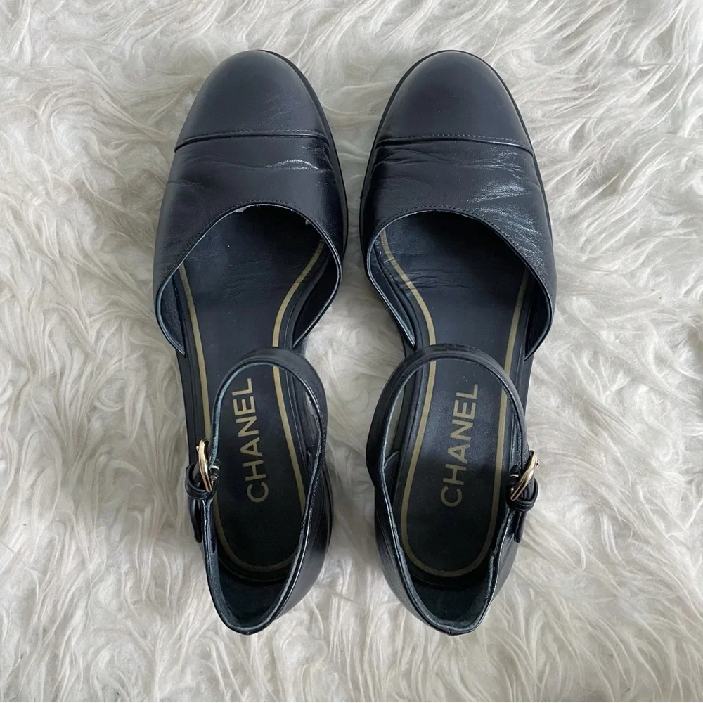 Chanel 23P Mary Jane Ankle Strap Black Leather CC Logo Flat Shoes 36.5 - Picture 4 of 11